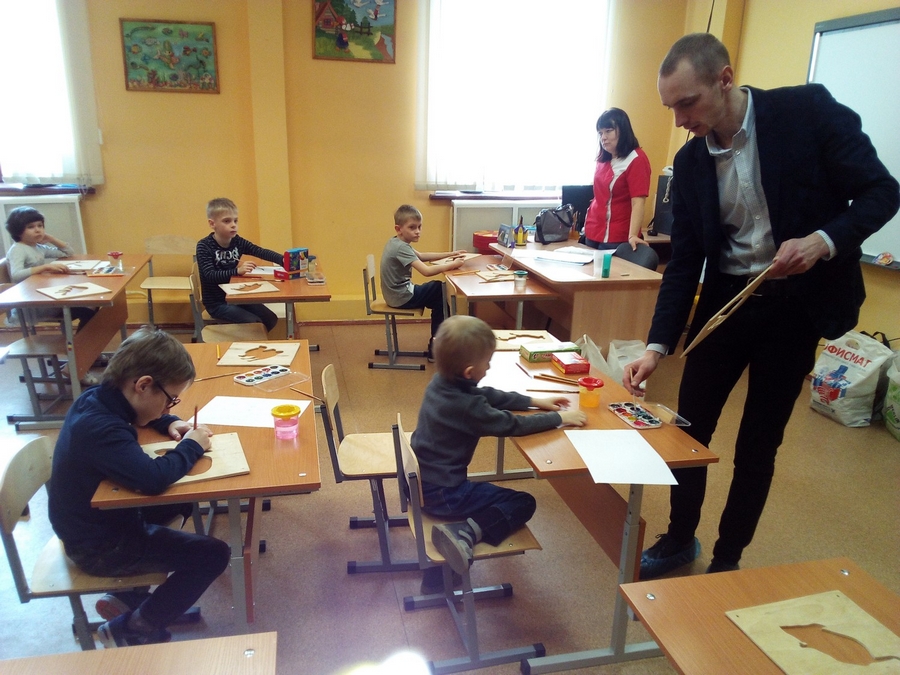 Художники – детям!
